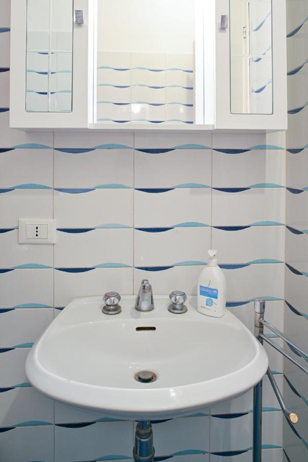 Accomodo Mib25 Bivano Navigli Apartment Milan Exterior photo